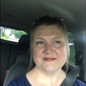 Meet your Posher, Kelli